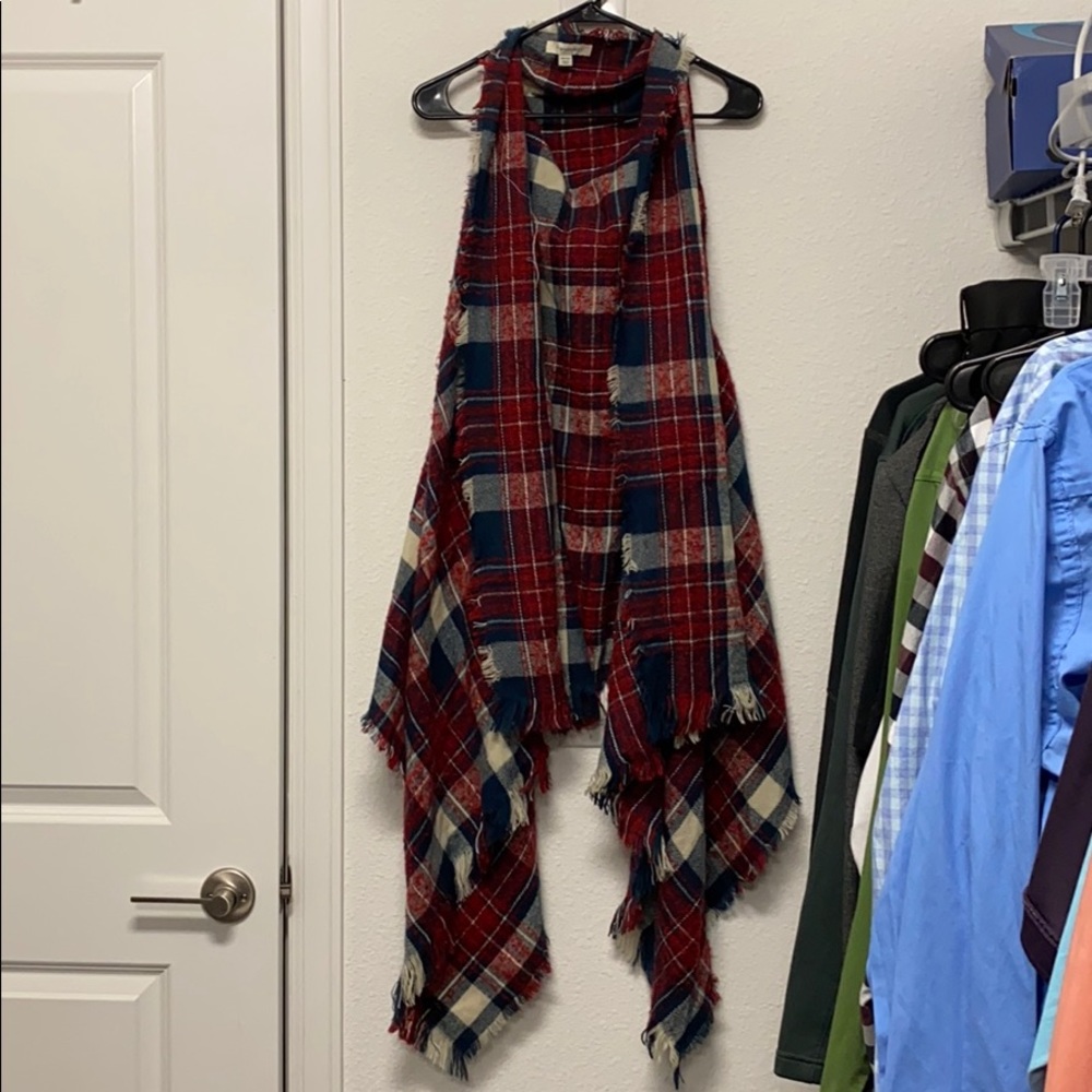 Francescas Plaid vest